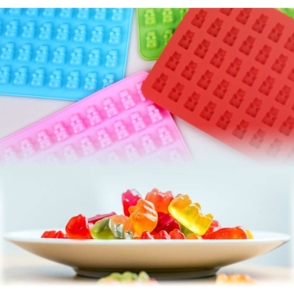 Set med 4 livsmedelssäkra, non-stick silikonformar för godis med 4 blå