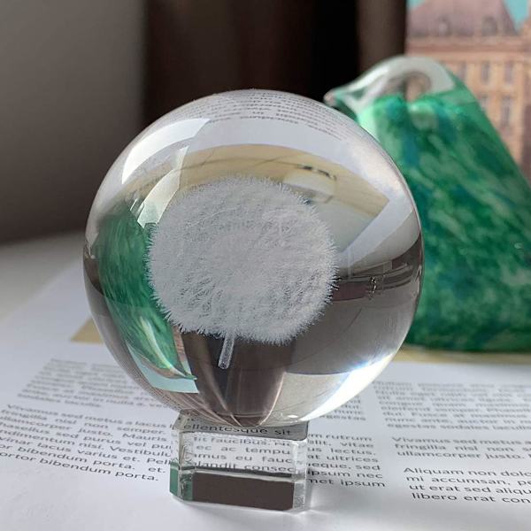1 Stycke Kristallglaskula Pappersvikt med Glas