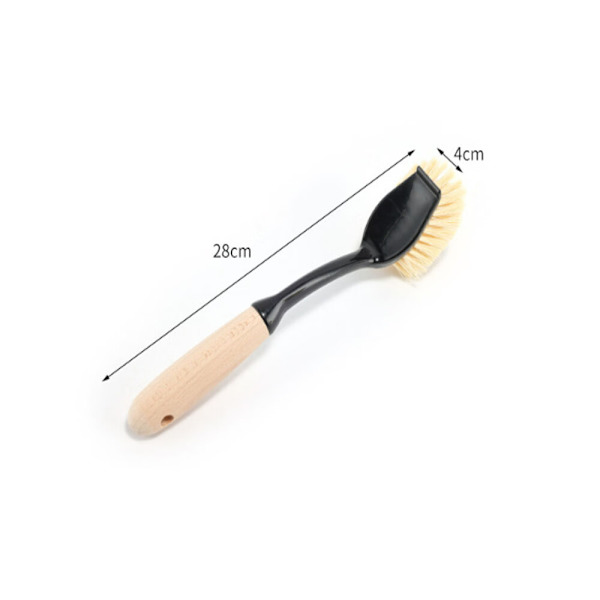 En 28 cm lang trepannebørste for husholdningsbruk, med trehåndtak