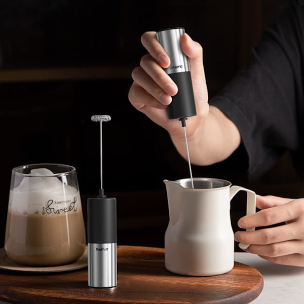Håndholdt Melkeskummer, Manuell Visp for Kaffe, Lattes, Mini Skummaker for Cappuccino, Frappe, Matcha, Sjokolade