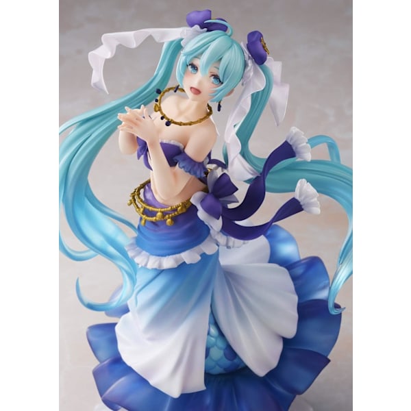 Hatsune Miku Princess AMP -merenneitohahmo, useita värejä