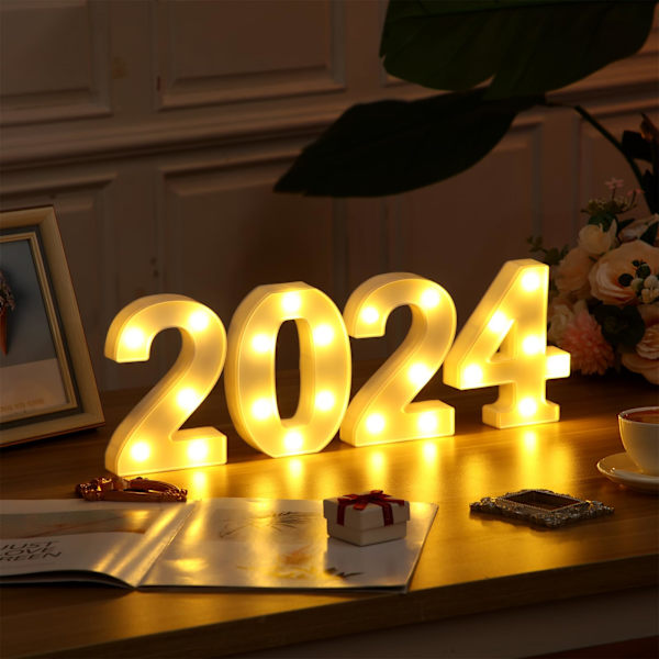 4 stk. lysende digitale LED-lys til nytårsdekoration