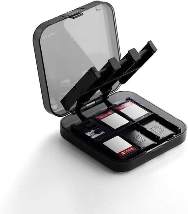 Pelikotelo 24 Nintendo Switch -pelille Musta