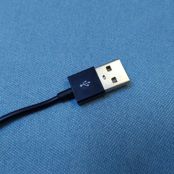 Magnetisk ladekabel for smartklokke med magnet