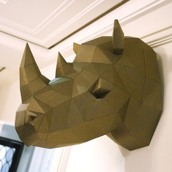 1 st DIY handgjorda 3D-pappersmodell Noshörningshuvud förskuret papper