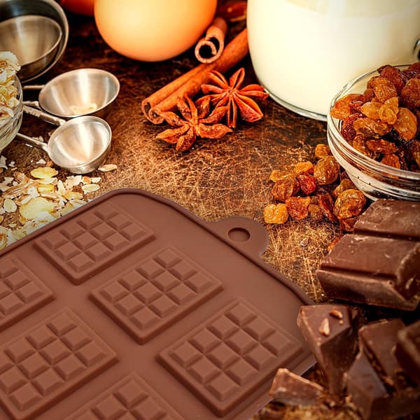 Sæt med 4 Madkvalitets Ikke-Klæbende Silikon Chokoladeforme til
