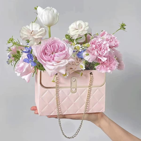 8 st rosa blomsterpresentpåsar