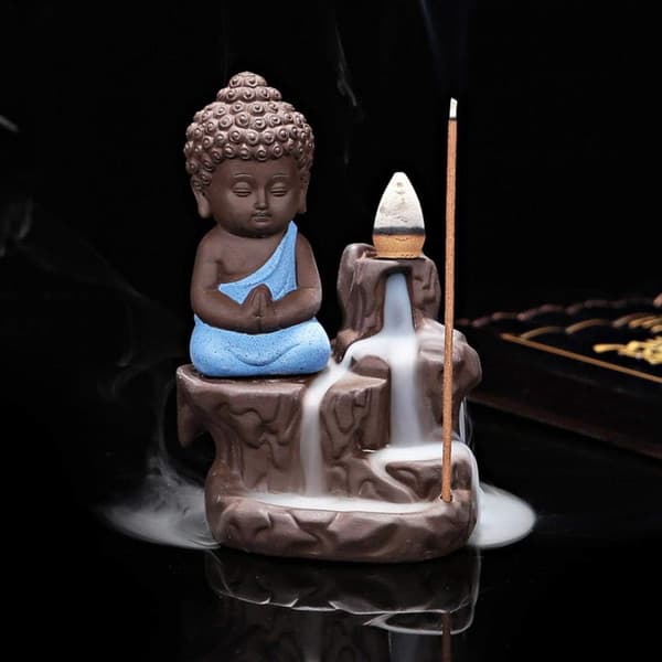 1 stycke Liten Munk Buddha Design Keramik Backflow Rökelse