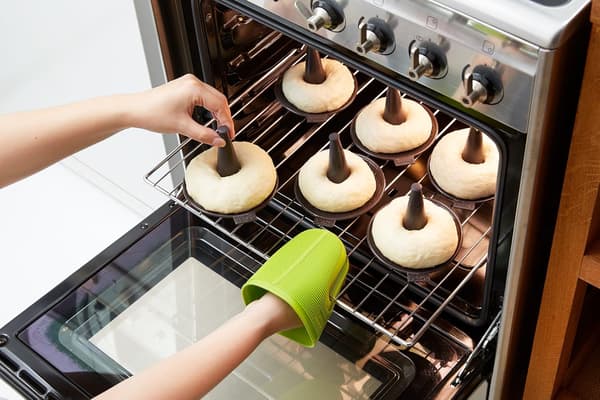 Bagel Maker med 6 Individuelle Bagelforme, Brun