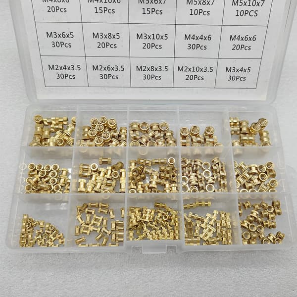 330 kpl M2/ M3/ M4/ M5 Messinki Mutteri Insertit 15 Kokoa Uritettu