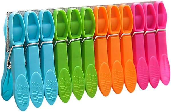 Sæt med 24 plastik tøjpinde
