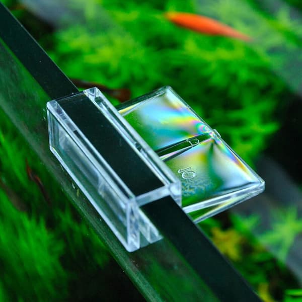 8 stycken transparenta akvarieluckor, transparenta fiskar