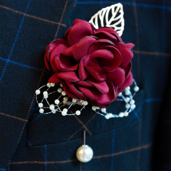 Todelt sæt af røde corsage-rose håndleds-corsage armbånd til