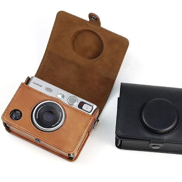 Mini Evo kameraväska kompatibel med Fuji Instax Mini Evo direktbildskamera med justerbar axelrem i brunt litchimönster horisontell stil