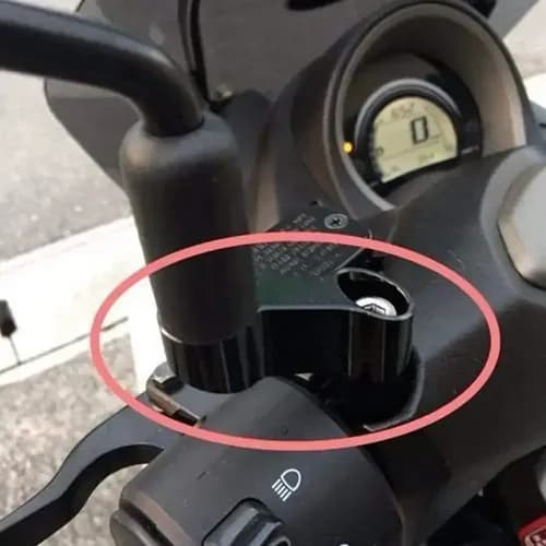 Spegelutvidgningsfäste för motorcykel