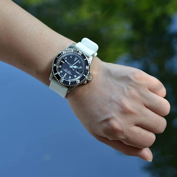 Silikonarmband med svart spänne, snabb utbytesrem