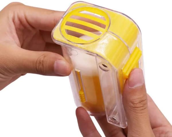 Queen Bee Bottle Enhånds Markørflaske 1 Stykke Plast Dronning
