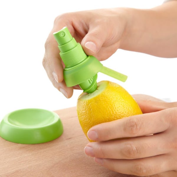 Lemon juice sprayer