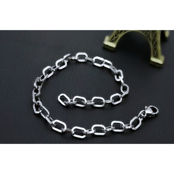 A simple, cool, cute and versatile bracelet, 22 cm long, women