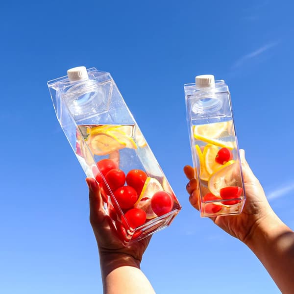 2 stycken transparenta mjölkförpackningsflaskor, 500 ml återanvändbar plast