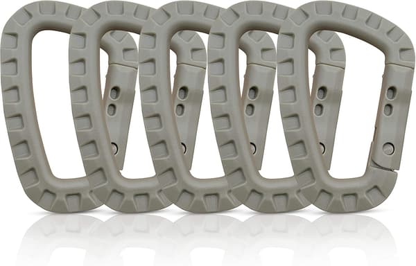 Set med 5 plastkarbinhakar - lerfärg - form d, 8,8*5,5CM