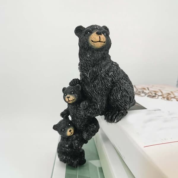 1 julepynt i harpiks, isbjørnstatue, julepynt innendørs