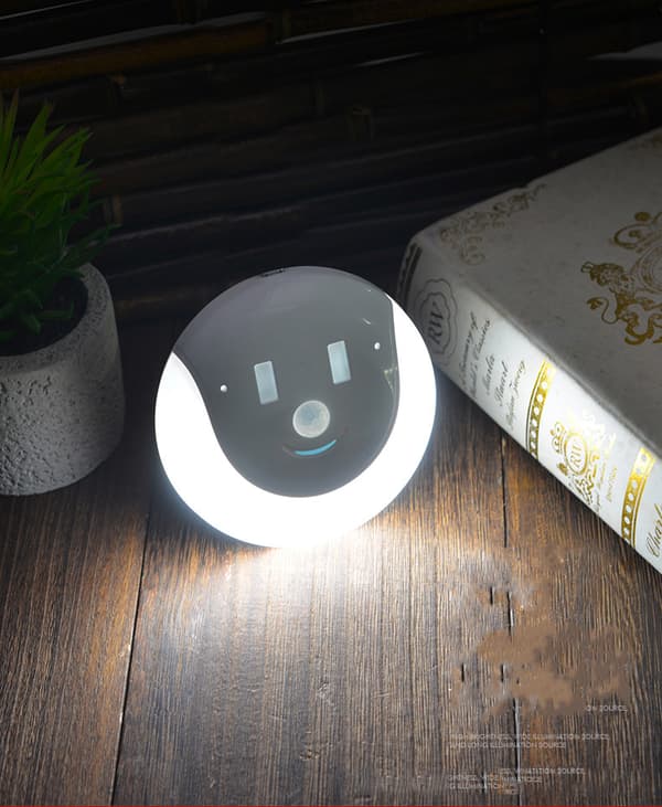 LED Natlys med Bevægelsessensor - USB Genopladelig - Lampe til