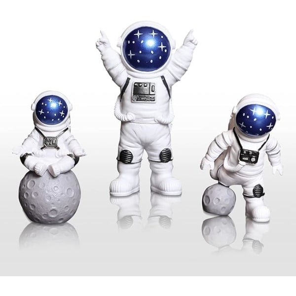 3 dekorative miniatyrer av moderne astronauter, astronaut