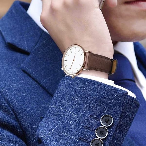 En rem (mørkebrun) egnet til Huawei WATCH 3 GT3 pro