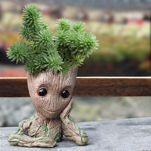 Baby Groot Pennaställ Trädman Pennahållare eller Blomkruka med Dräneringshål Perfekt för Små Sukkulenter Växter 6\" (Gråbrun)