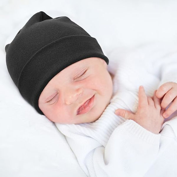 4 stk. Babyhue og Babyhandsker 0 - 6 Måneder (Sort, Hvid, Grå,