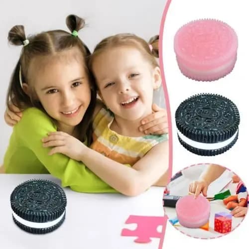 Stor Stressboll i Form av Oreo-Keks