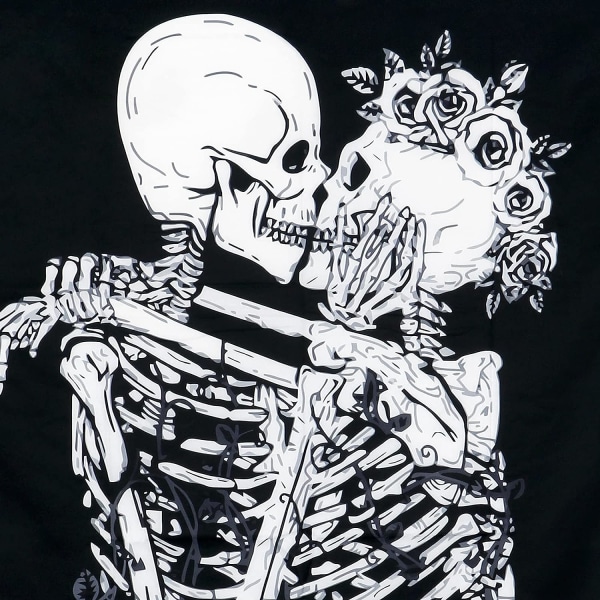 Skull Tapestry The Kissing Lovers Vägghängande svart och vitt