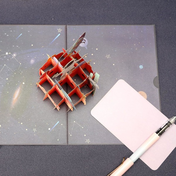 1 kpl 3D Avaruusastronautin Pop Up -syntymäpäiväkortti lapsille pojille