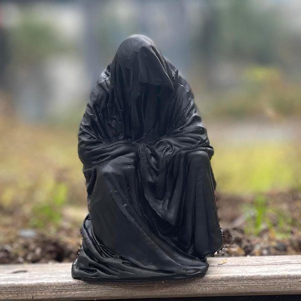 Grim Reaper Sittande Staty Gotisk Läskig Konst Dekor Svart Robe Mystik