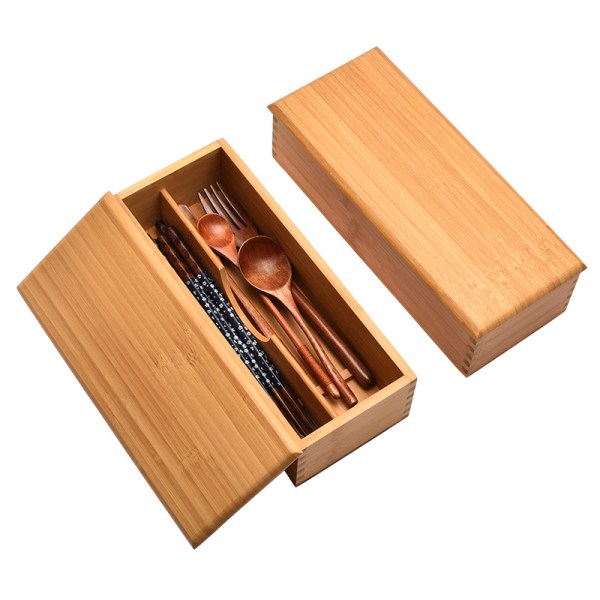 1 besticklåda i trä med lock, bestickställ, japansk sked