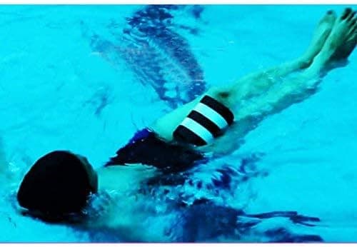 Pull Buoy - Vaahtopullasuihku kelluke uinnin harjoitteluun lapsille