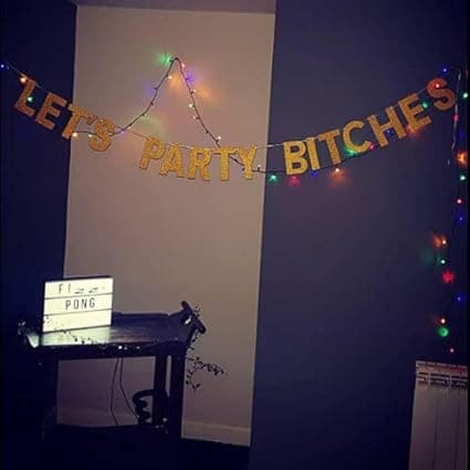 4 stk LET'S PARTY BITCHES Bannergirlander, flaggbanner i
