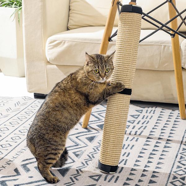 Enkel naturnaturlig beige sisal-klösmatta, för att skydda benen