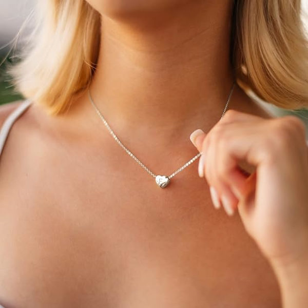 Elegant Halsband med Initialer Bokstäver T Hjärtformad Berlock Halsband 18K Äkta