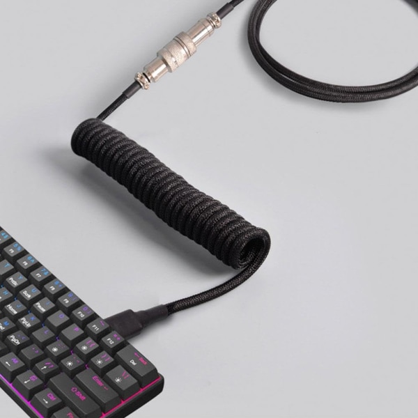Spiralformad USB-C-kabel för spelkeyboard