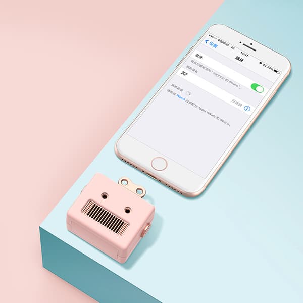 1 st Bluetooth-högtalare Mini Söt Robot Bärbar Trådlös