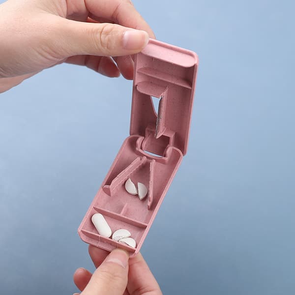 2-delad tablettkross och -separator med förvaringsfack, skär