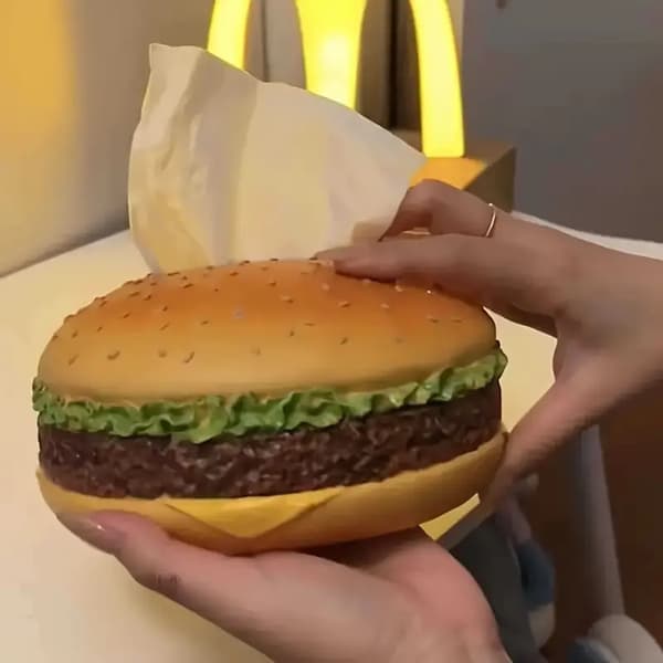1 stk. Nyhet Hamburger-formet Tissue Holder - Rektangulær Burger Tissue Dispenser i plast for hjemme- og kontorpulttilbehør