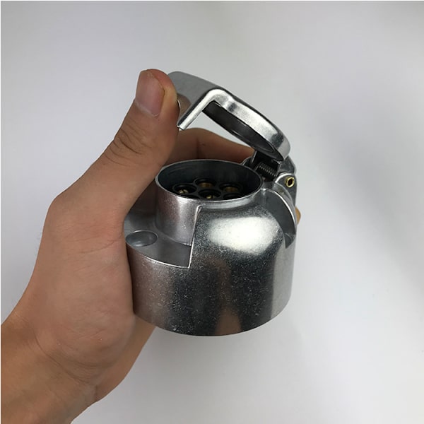 Trailer 7-polet stik 12V metal strømforsyningsstik 7-huls