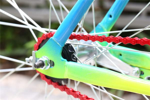 94 Led Single Speed ​​Cykelkæde (Rød)