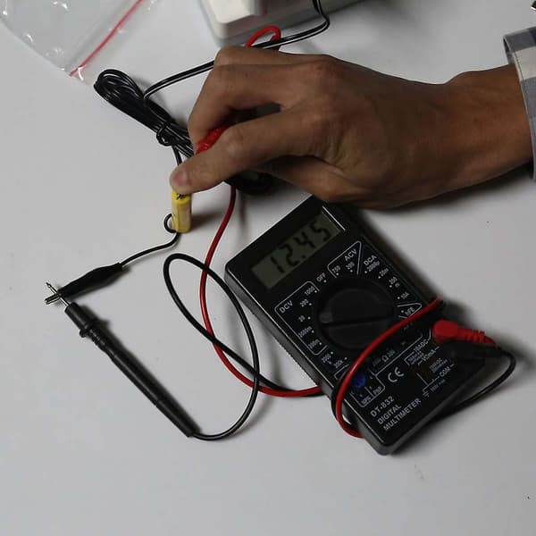 Eu-stik til battereliminator-kabel erstatter Aa Aaa-batteri til julelys（AAA