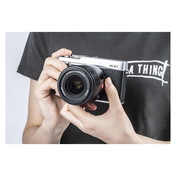 Viltrox til hybrid fast brændvidde fx-23 f1.4 af fuji x-mount sort