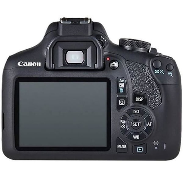 Canon EOS 2000D + EF-S 18-55 IS II järjestelmäkamera
