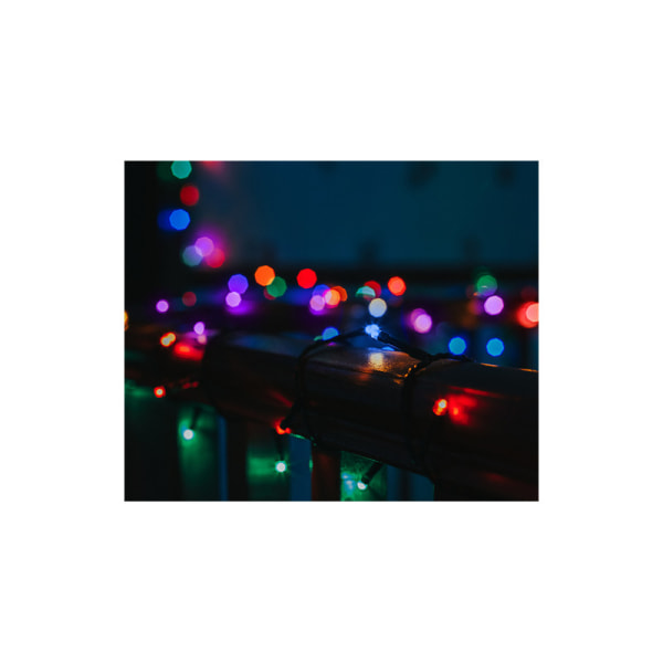 Flerfärgad Ljusslinga 40 LED RGB 5m inne o ute 220v